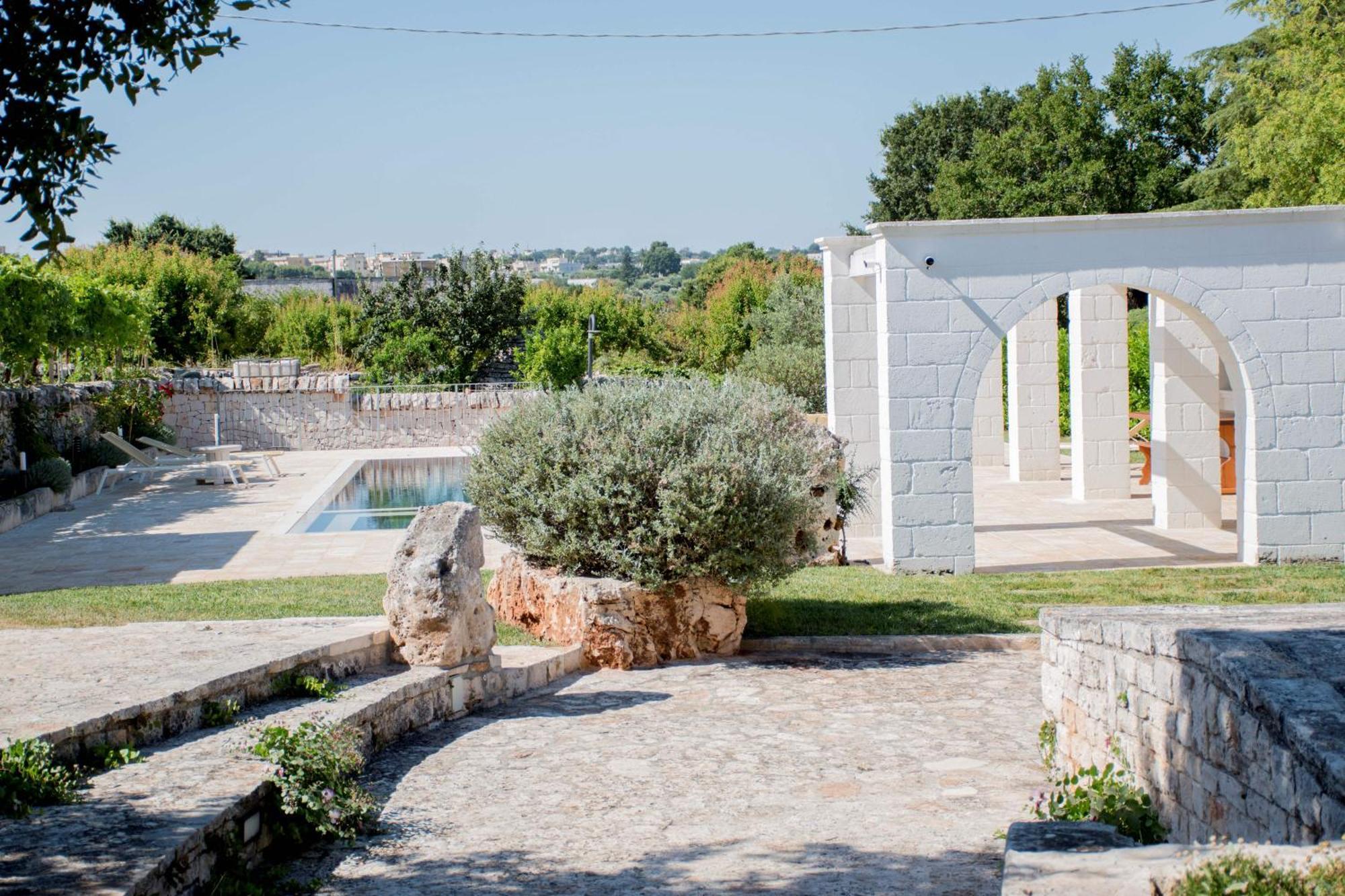 Trullo Cinquenoci Suite Локоротондо Экстерьер фото